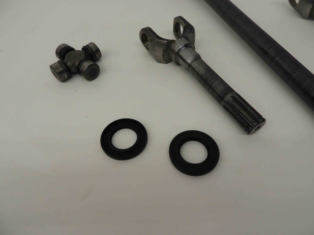 30 Spline Roxor Ultimate Chromoly Front Axle Shafts On The Rox