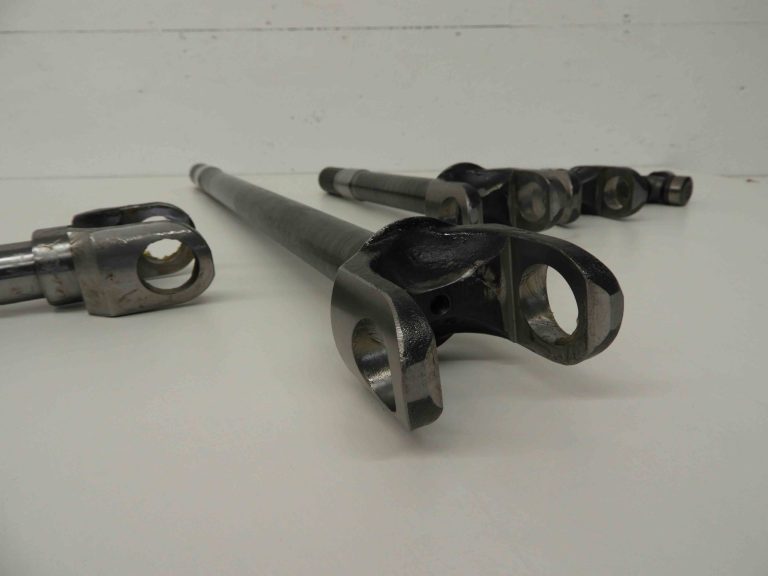 30 Spline Roxor Ultimate Chromoly Front Axle Shafts On The Rox