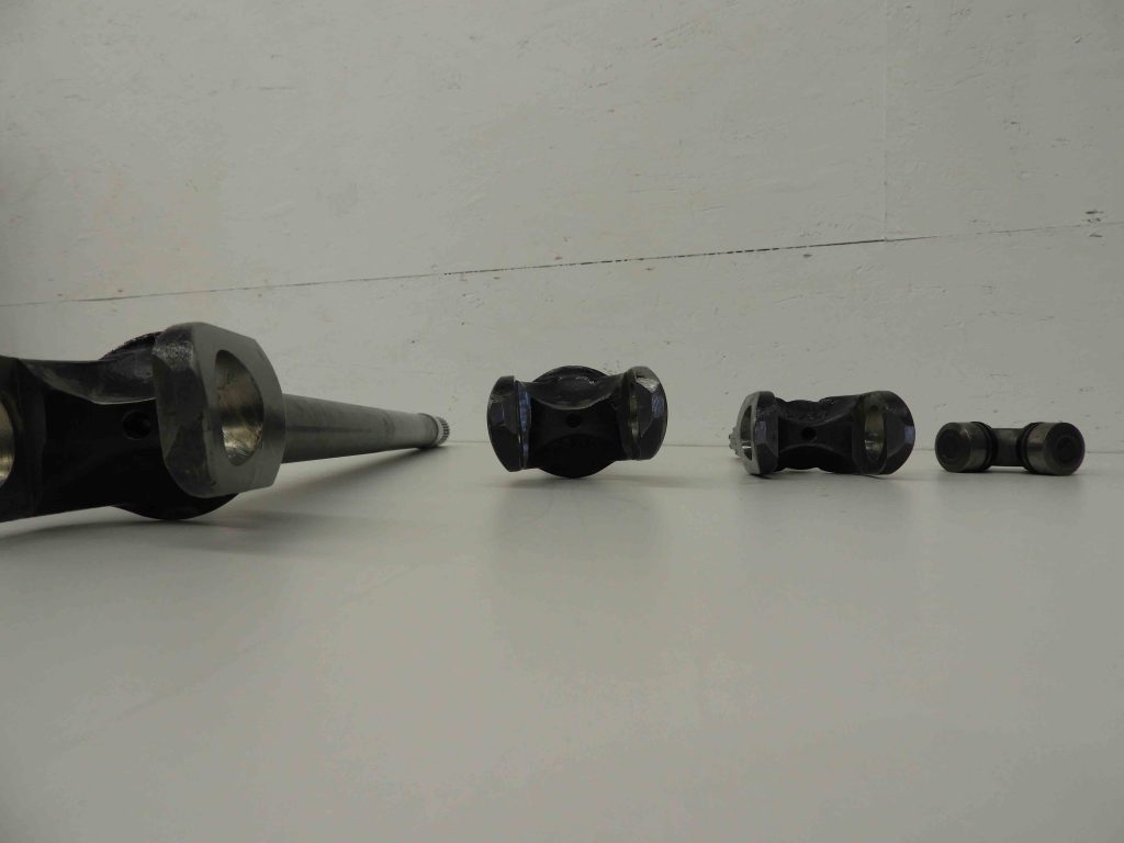 30 Spline Roxor Ultimate Chromoly Front Axle Shafts On The Rox